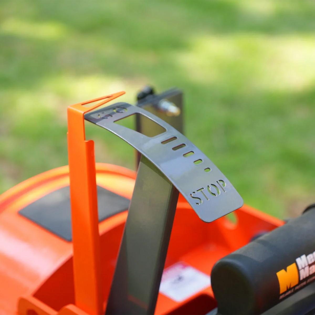 3-Point PTO Stump Grinder & 6",  3 Point Hydraulic PTO Wood Chipper Bundle, SG24PRO & WC68H