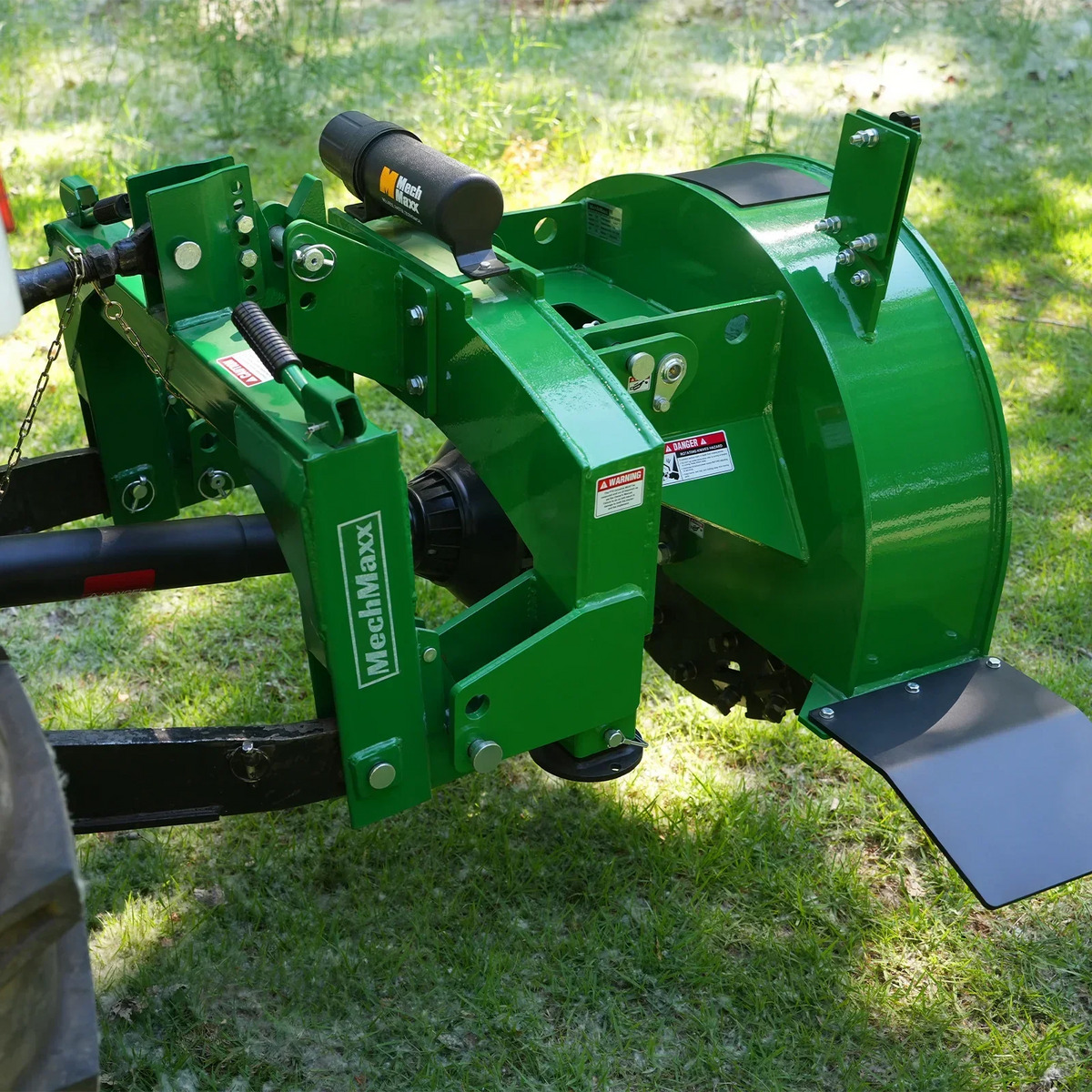 3-Point PTO Stump Grinder with 44 Carbide Teeth (PTO Shaft Included with Slip Clutch),  for 35-80HP Tractor,  SG28