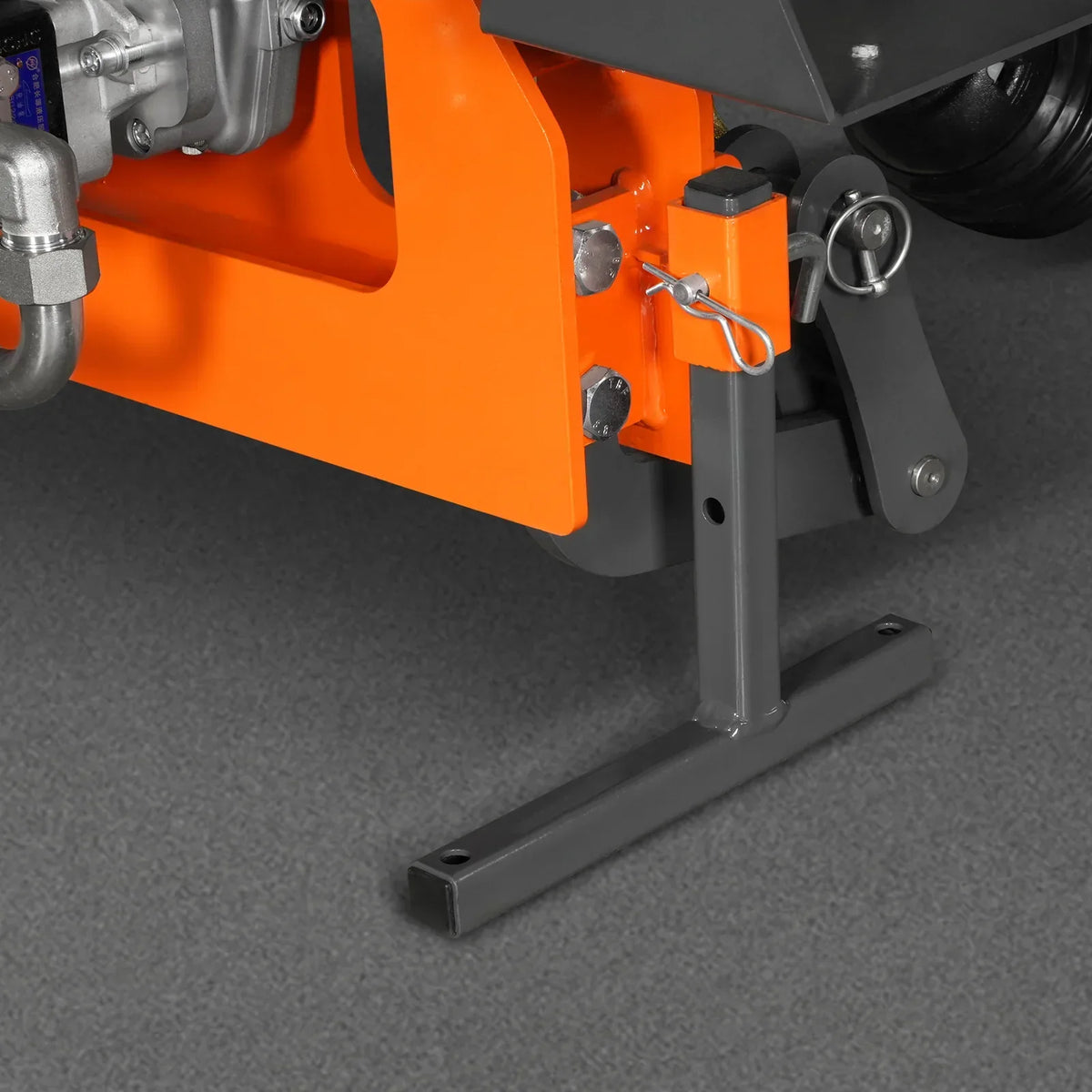 31.5" Remote Control Operation, Maximum Reach 11'2", 3-Point Boom Mower, 20-55HP, ERM80