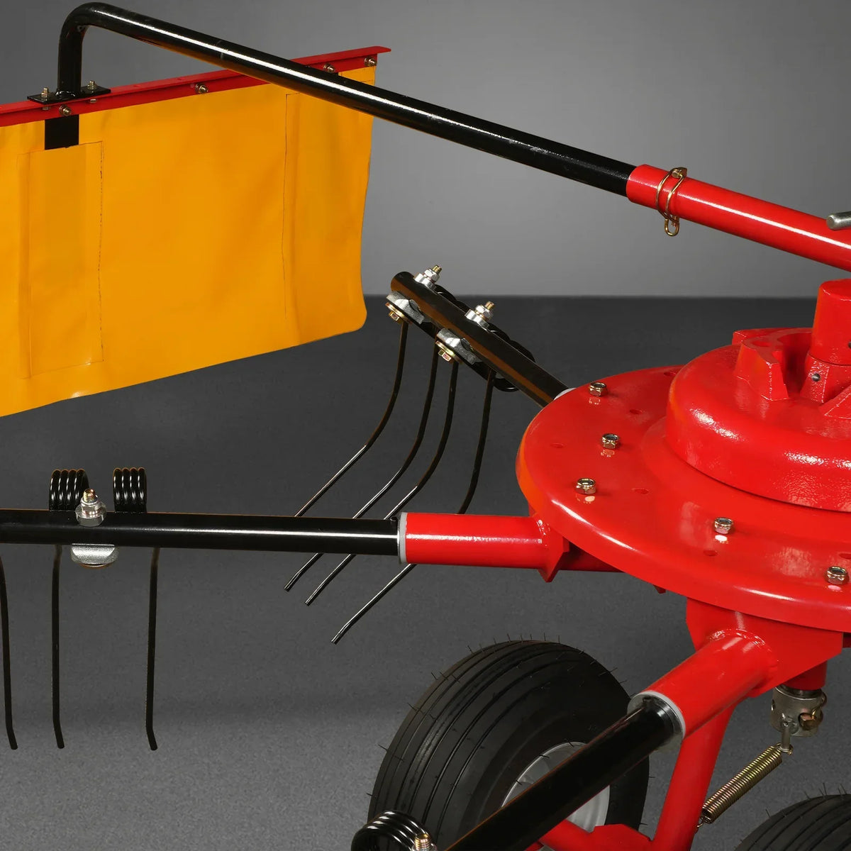 100" Mechmaxx 3-Point Hitch 6 Rotary Pull-Type Hay Rake Tedder ,  15-50Hp ,  HT100