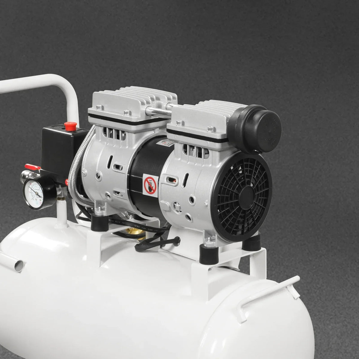 8 Gallon Air Compressor 600W 110V Oil-Free Quiet Electric Air Pump - 0.7MPa, 40L/min