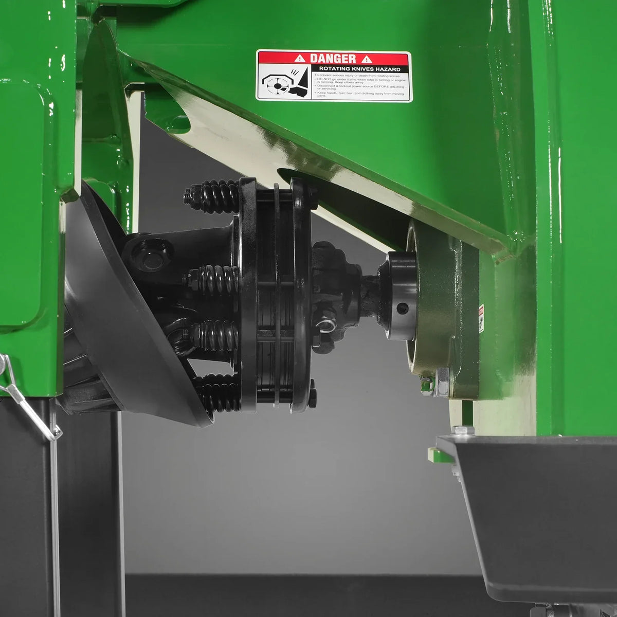 3-Point PTO Stump Grinder with 44 Carbide Teeth (PTO Shaft Included with Slip Clutch),  for 35-80HP Tractor,  SG28