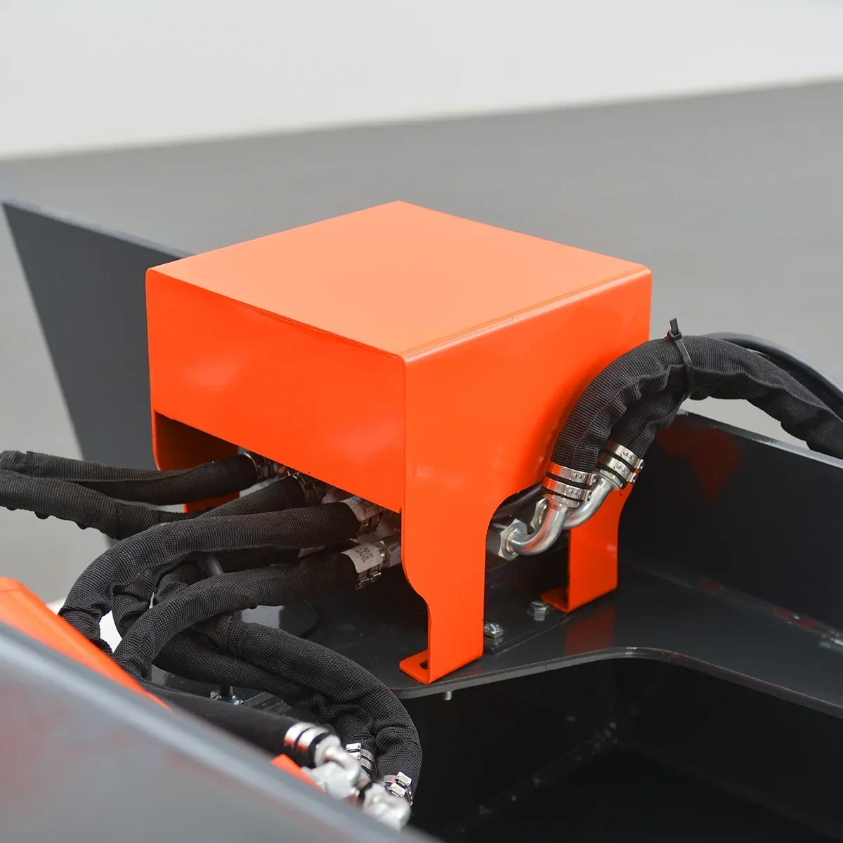 MechMaxx 84" Hydraulic Skid Steer 6 Way Dozer Blade Snow Pusher Attachment, Industrial Series