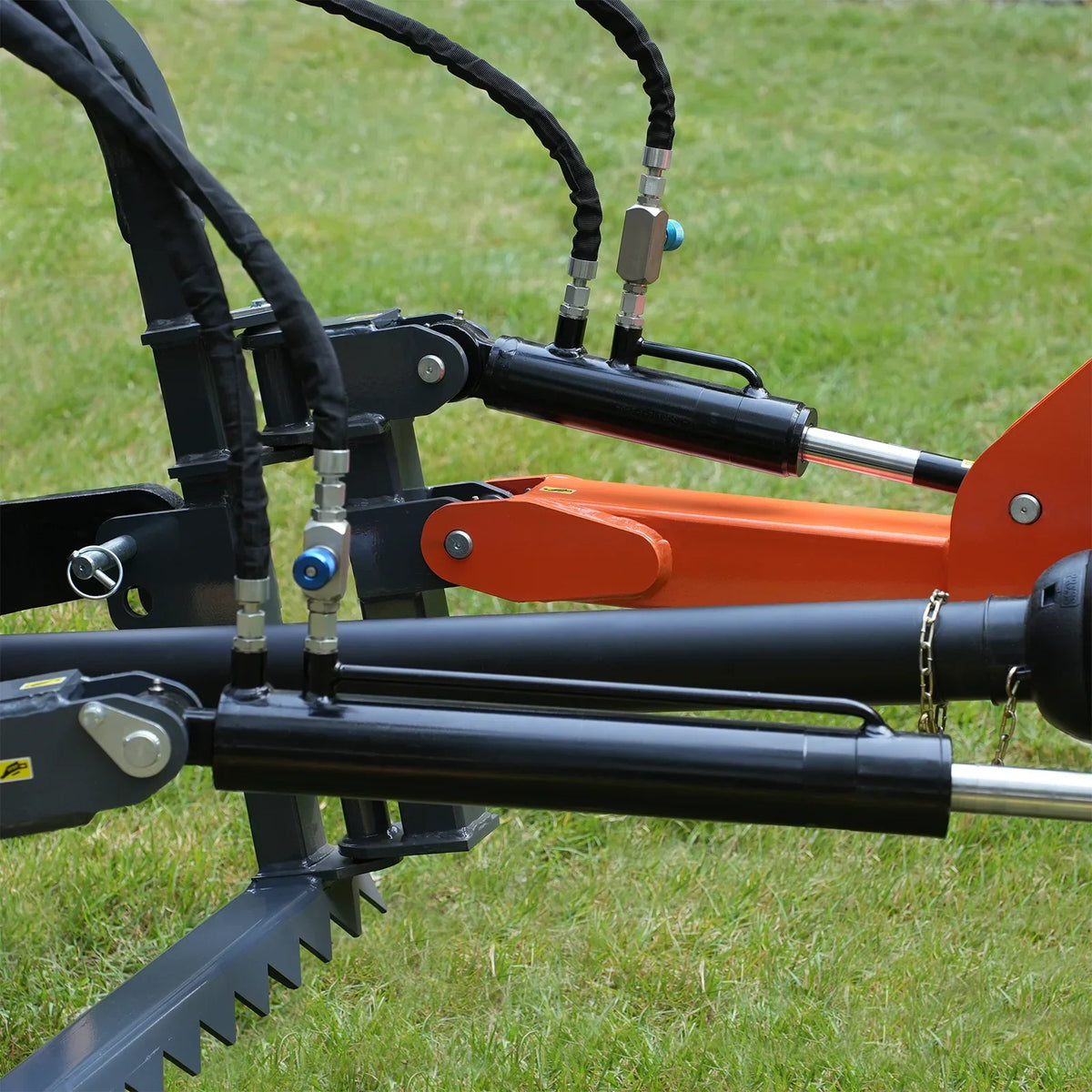 24'' Cutting Wheel Hydraulic Cylinders Stump Grinder,  (PTO Shaft Included with Slip Clutch) ,  35-60hp,   TSG61