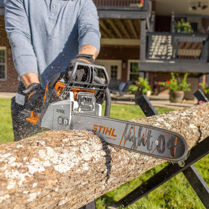 STIHL® MS 250 –18in Chainsaw | 45.4cc STIHL® Gas Engine