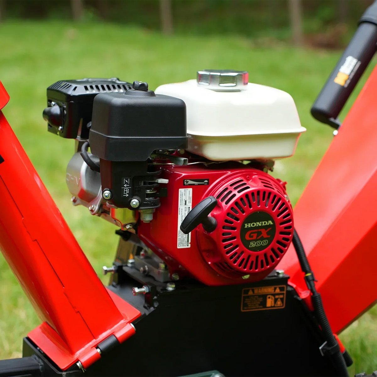 HONDA GX200 Gasoline Engine Powered 4 inch Wood Chipper,  GS650