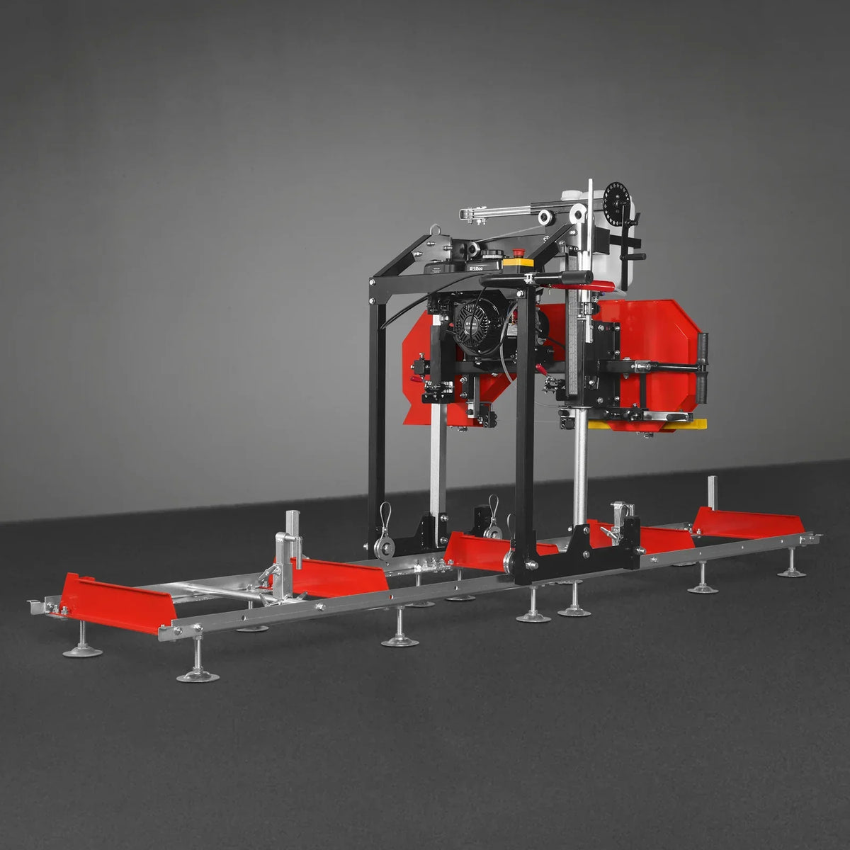 18" Portable Sawmill,  212cc 7HP Gasoline Engine,  15" Board  Width,  10' Track Length ,  SM-18